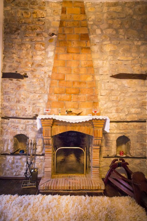 Bujtina Kodiket Guesthouse Berat Room photo